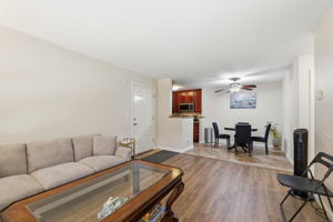 009_F8_1137 Yarwood Ct