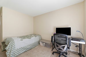 020_F8_1137 Yarwood Ct