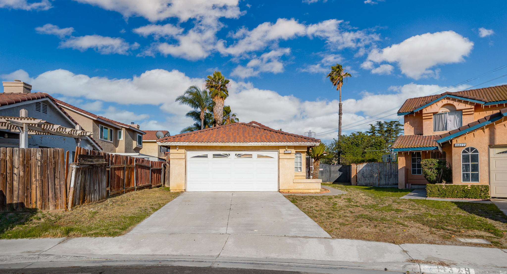 11379 Oak Knoll Dr, Fontana, CA 92337, USA Photo 4