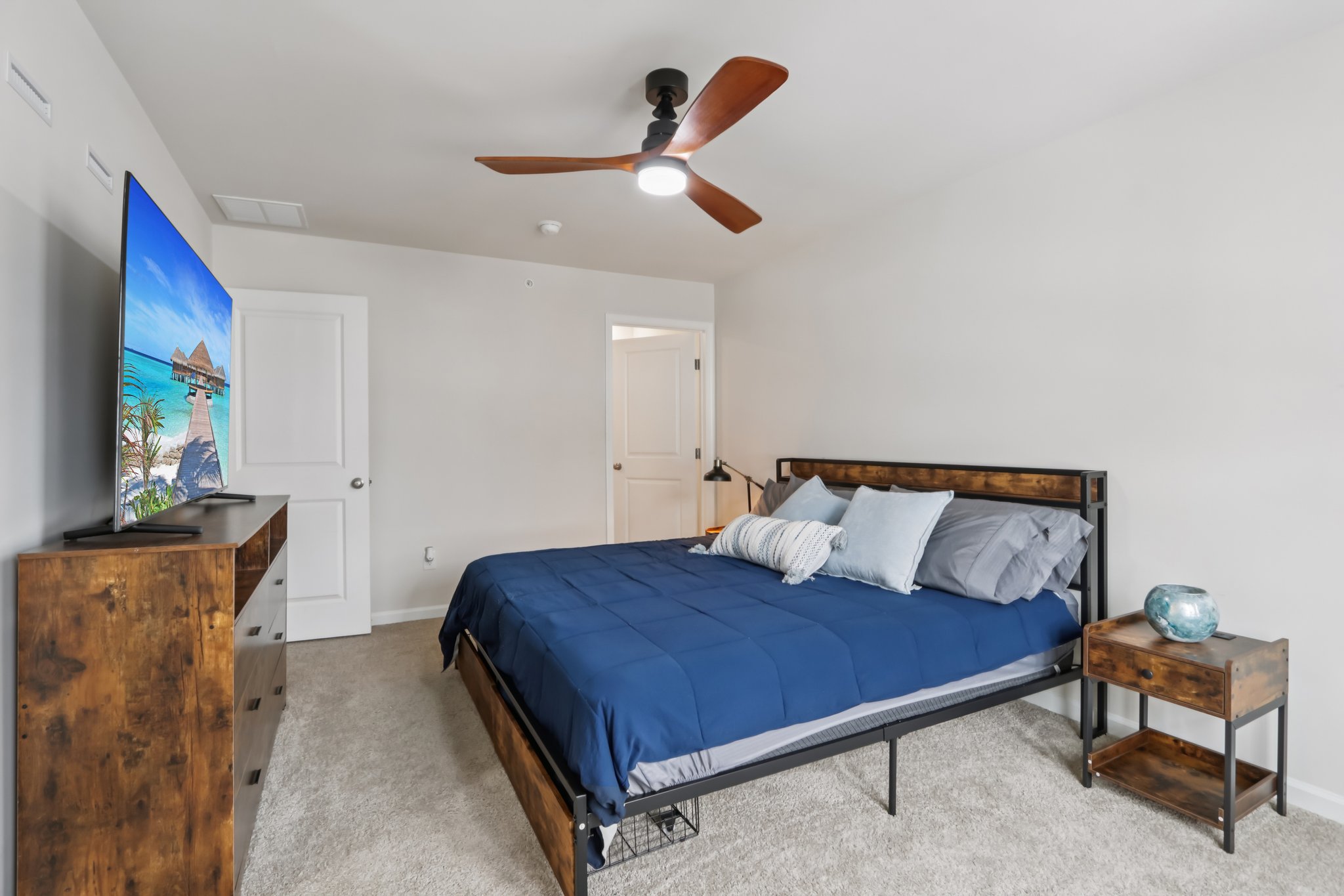 Martin Rd-S1702-030.jpg