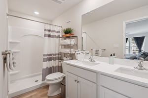 Martin Rd-S1702-034.jpg