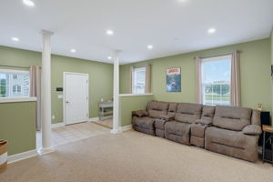  Photo 47