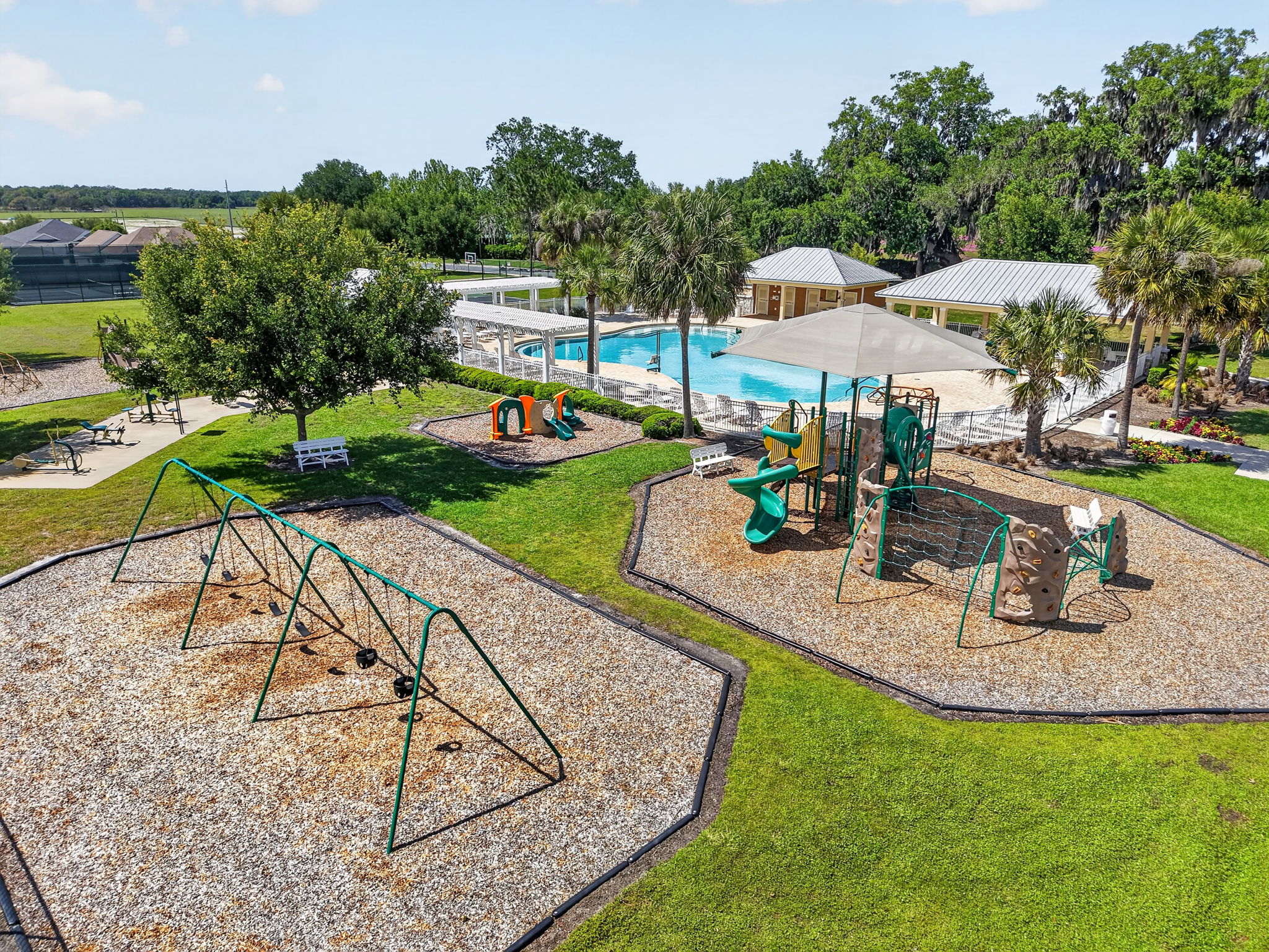 Oxford Oaks Amenities