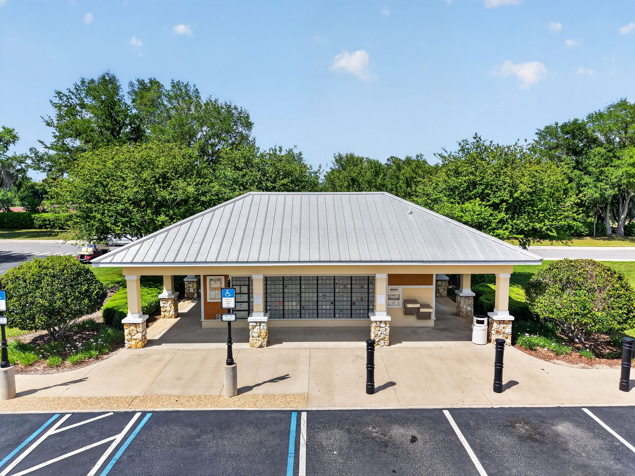 Oxford Oaks Postal Facility
