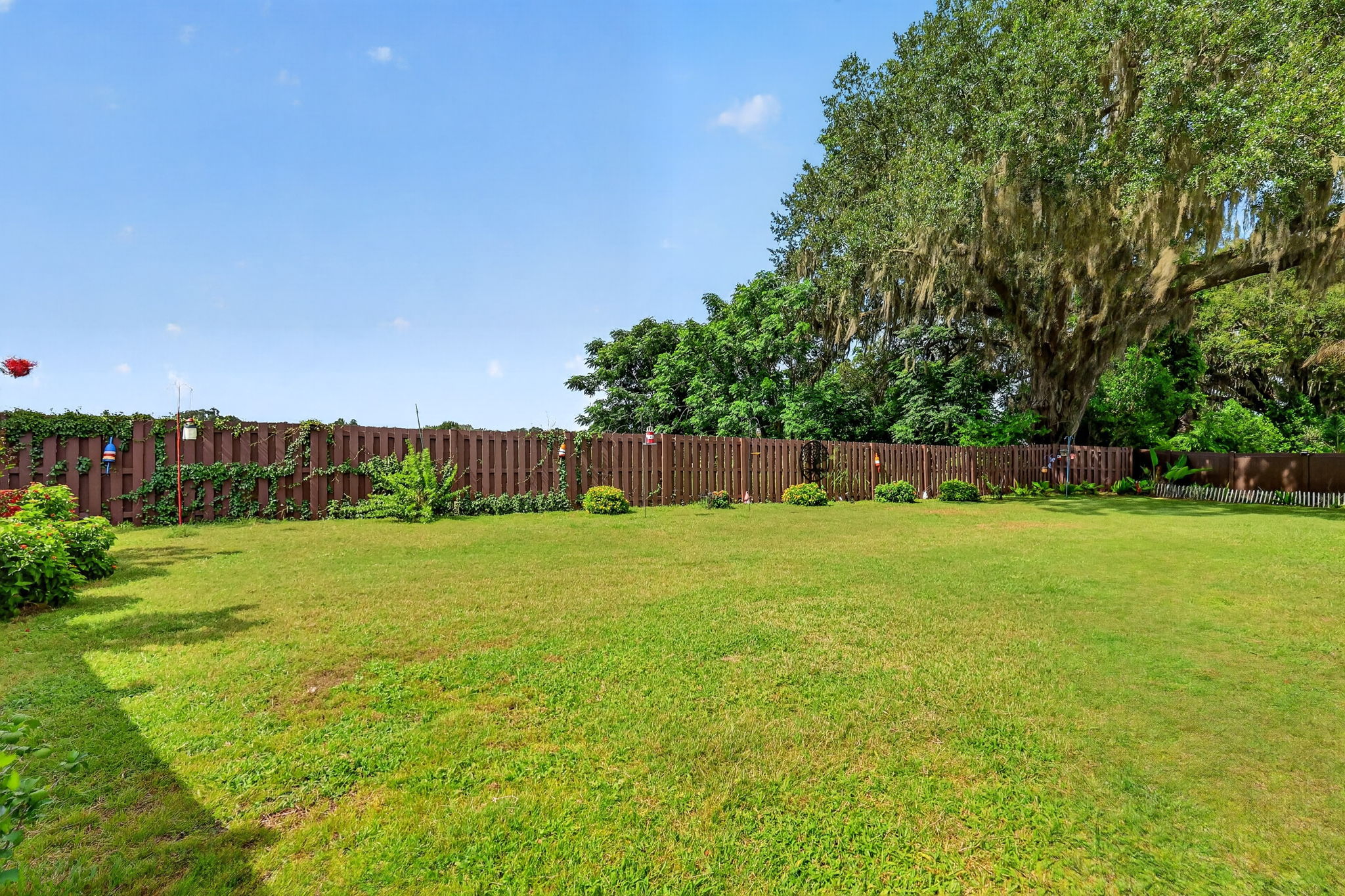 PRIVATE Fully-Fenced Large Rear Yard with ROOM FOR A POOL
