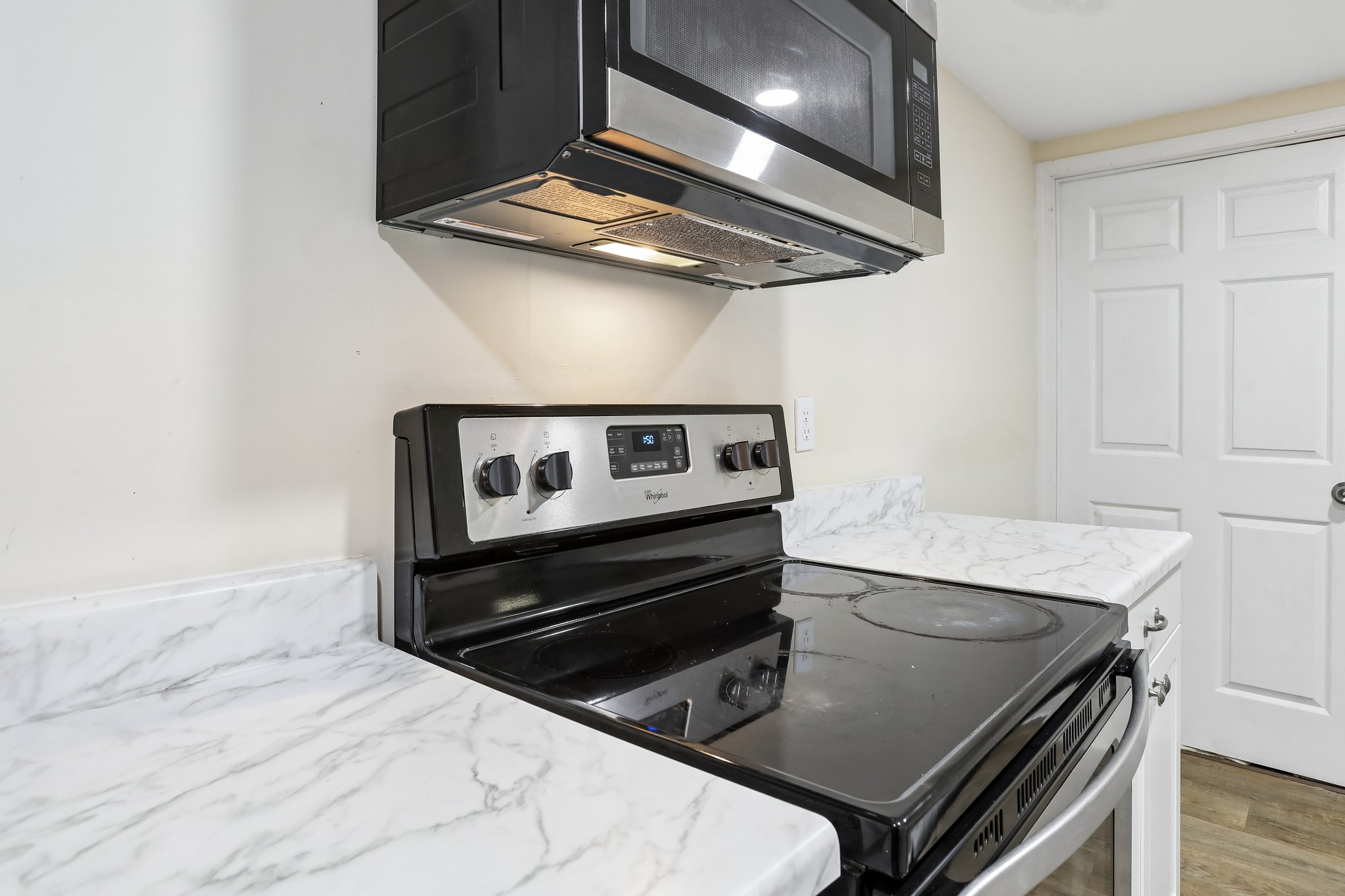 Cool Springs Dr-S1505-041.jpg