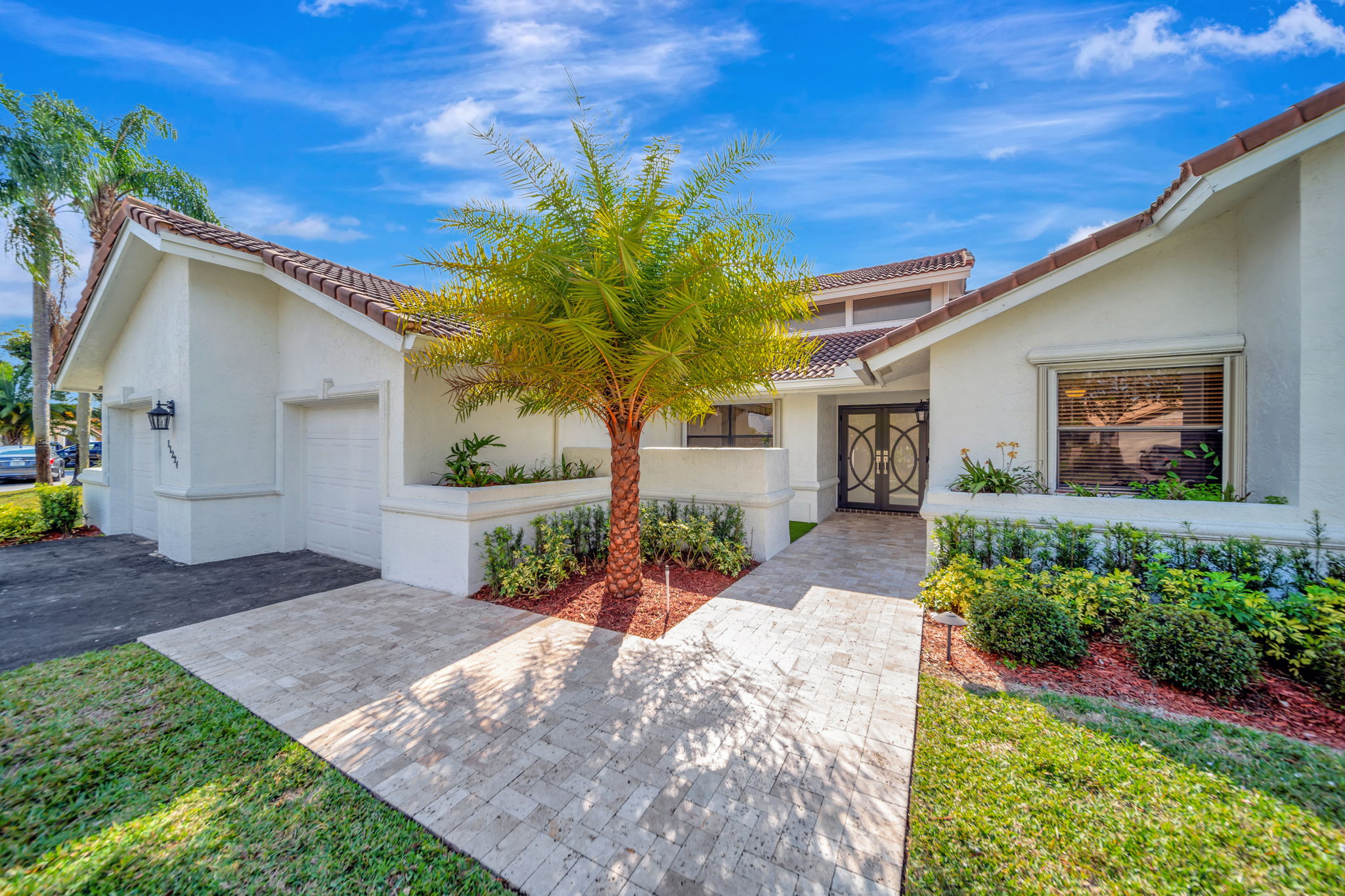 6300 S Falls Cir Dr #108, Lauderhill, FL 33319, US Photo 3