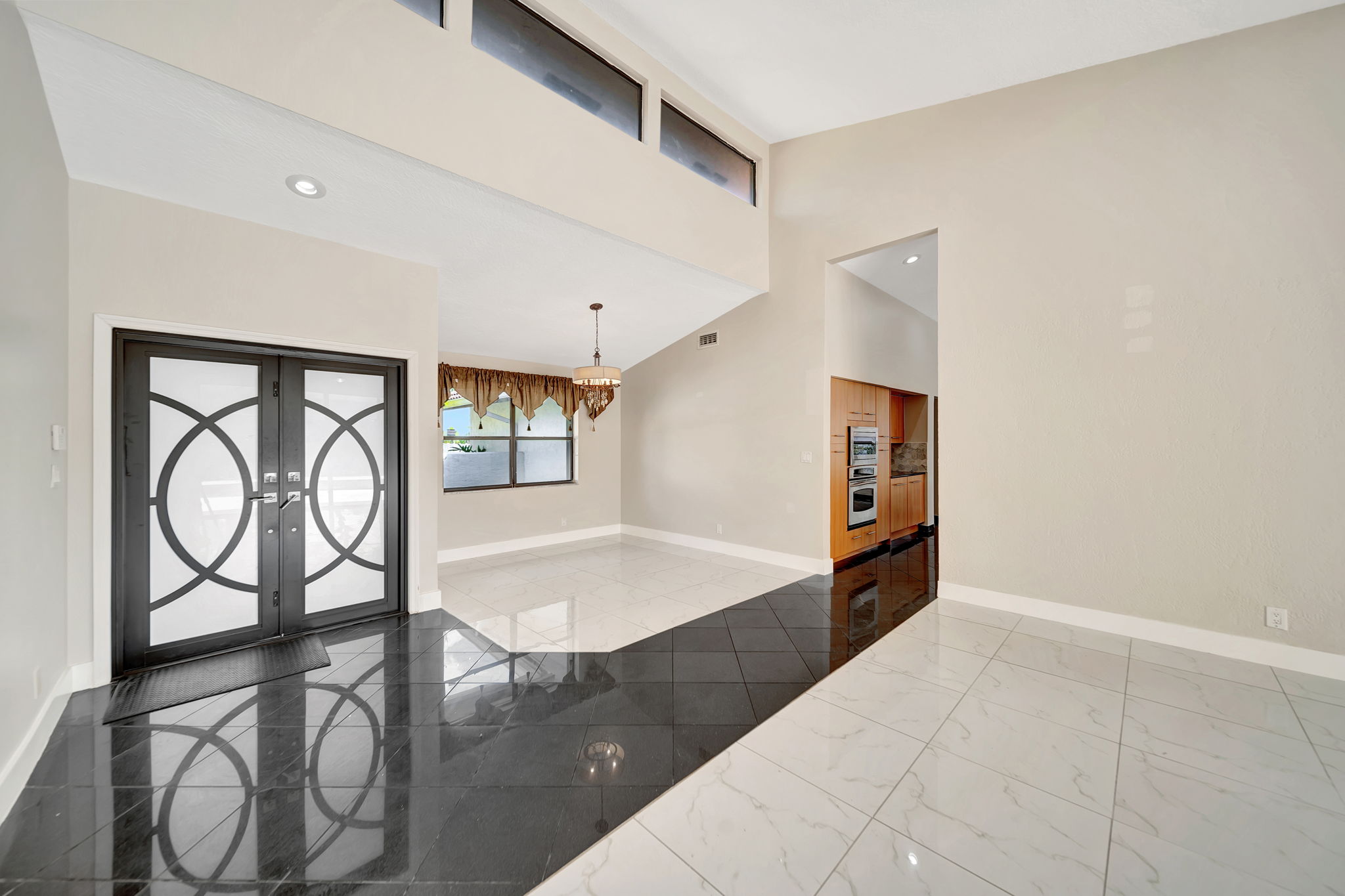 6300 S Falls Cir Dr #108, Lauderhill, FL 33319, US Photo 6