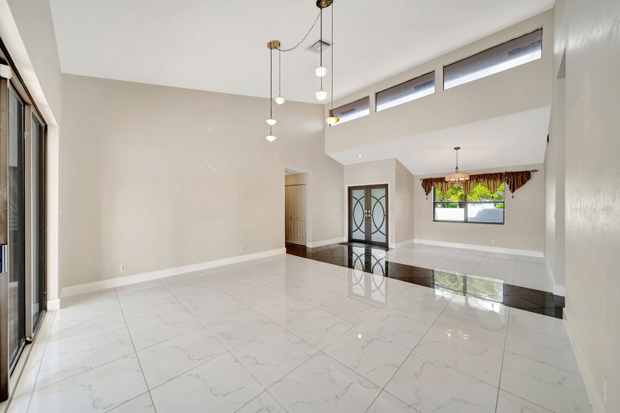 6300 S Falls Cir Dr #108, Lauderhill, FL 33319, US Photo 10