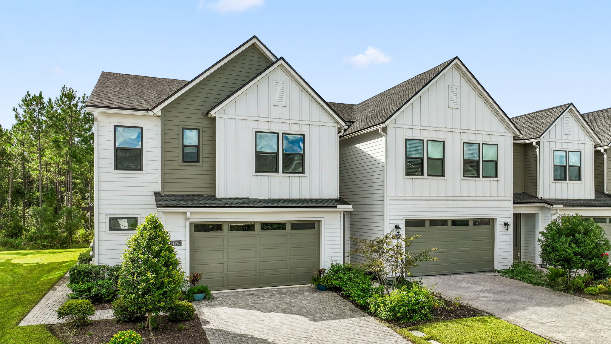 Welcome to 11398 Newtonian Boulevard