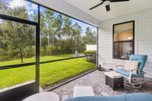 Screened-in Porch