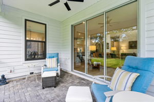 Screened-in Porch