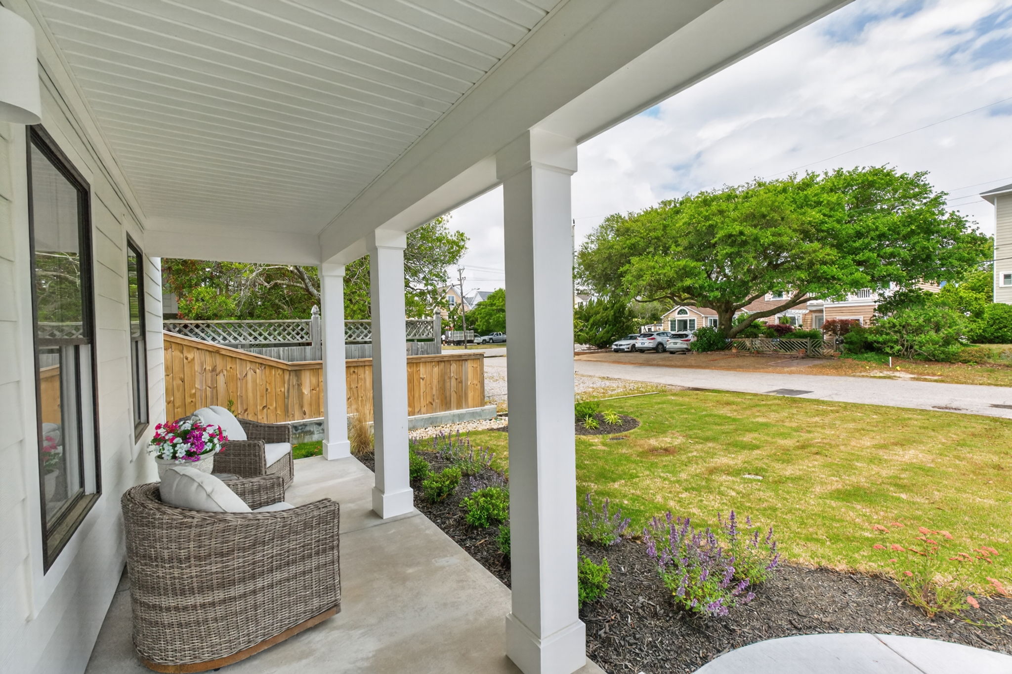  Photo 52