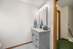  Photo 47