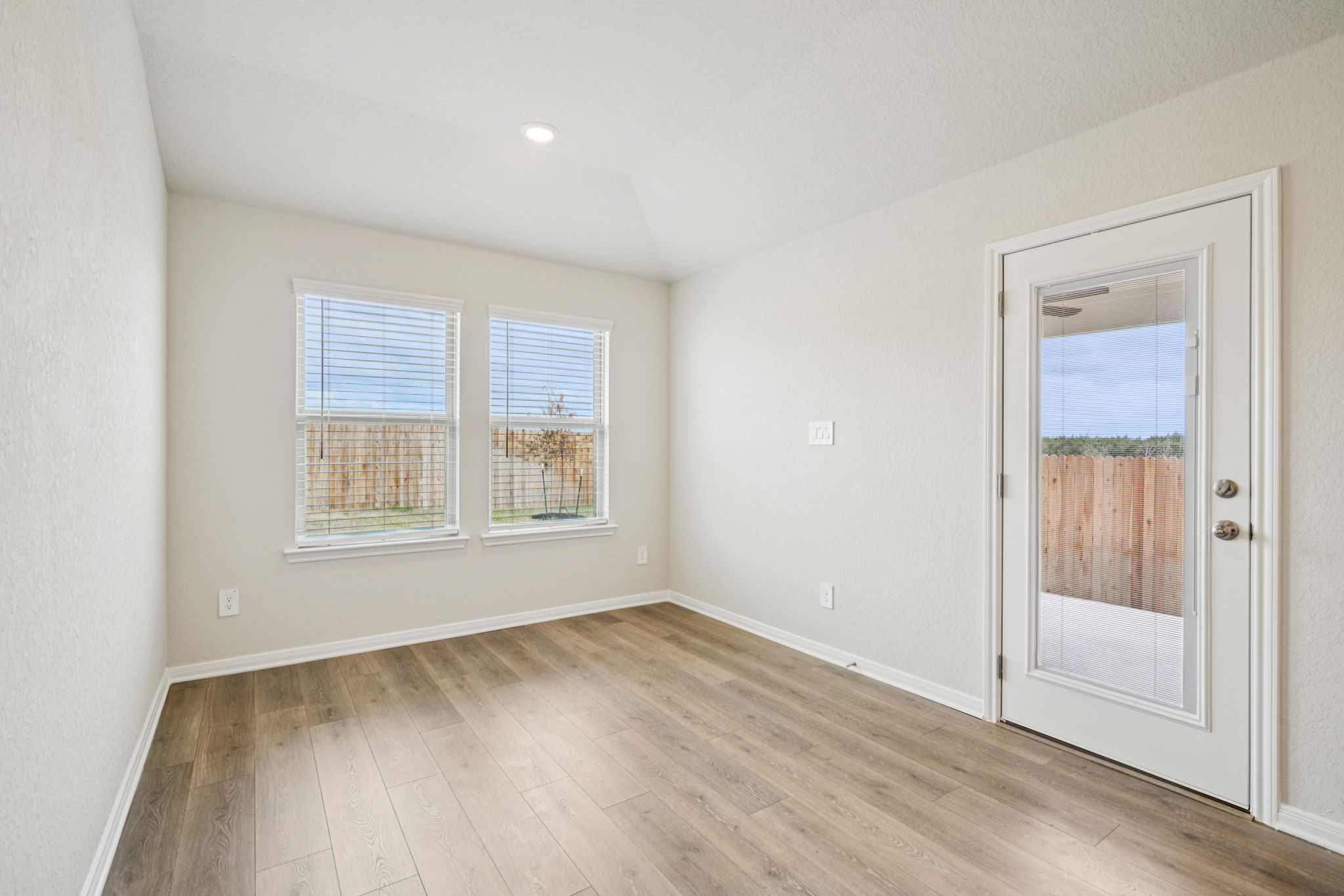 San Antonio - Legendary Trails - 114 Barton Point Schertz TX 78108 - 021