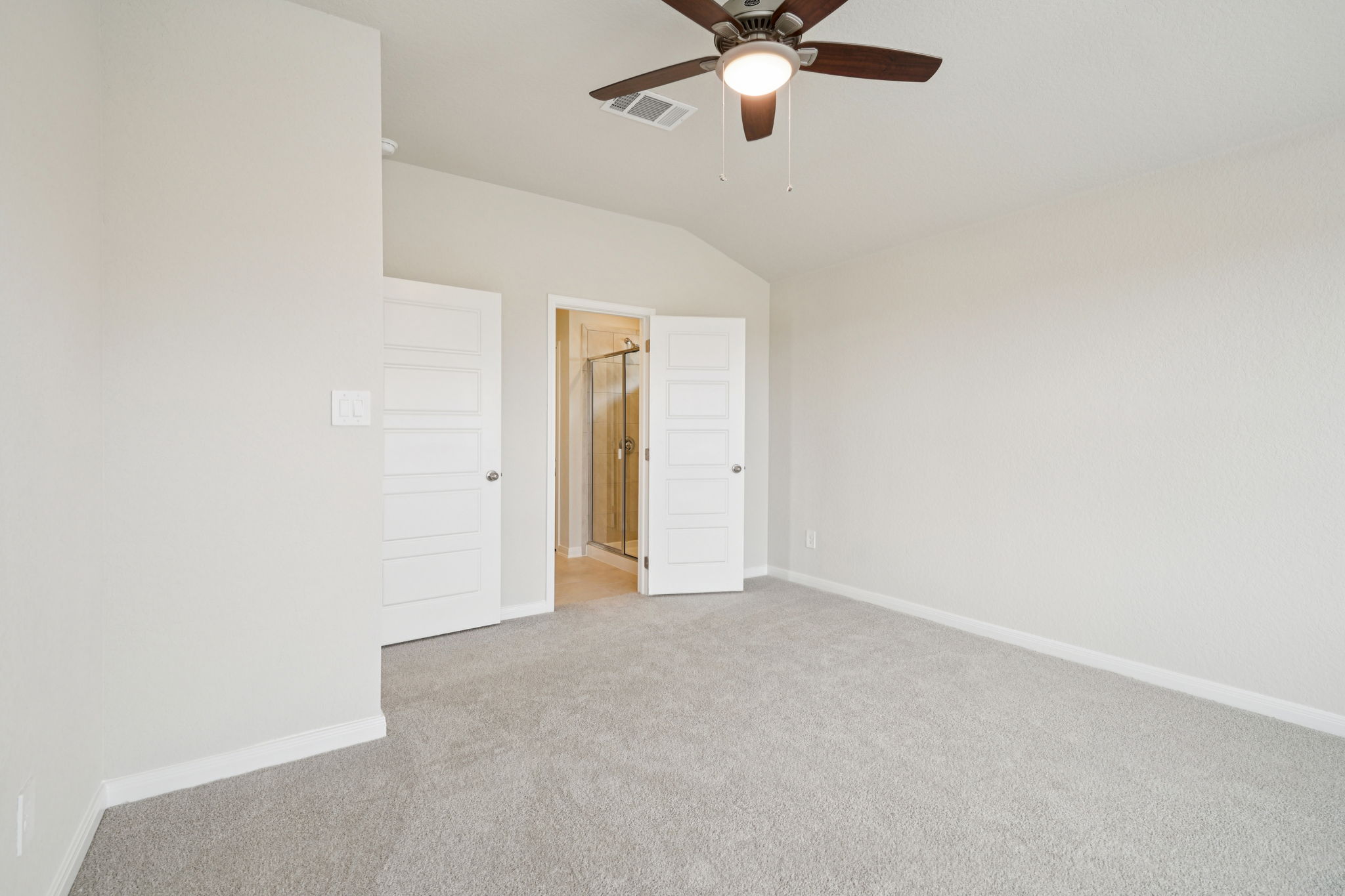 San Antonio - Legendary Trails - 114 Barton Point Schertz TX 78108 - 024