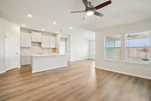 San Antonio - Legendary Trails - 114 Barton Point Schertz TX 78108 - 009