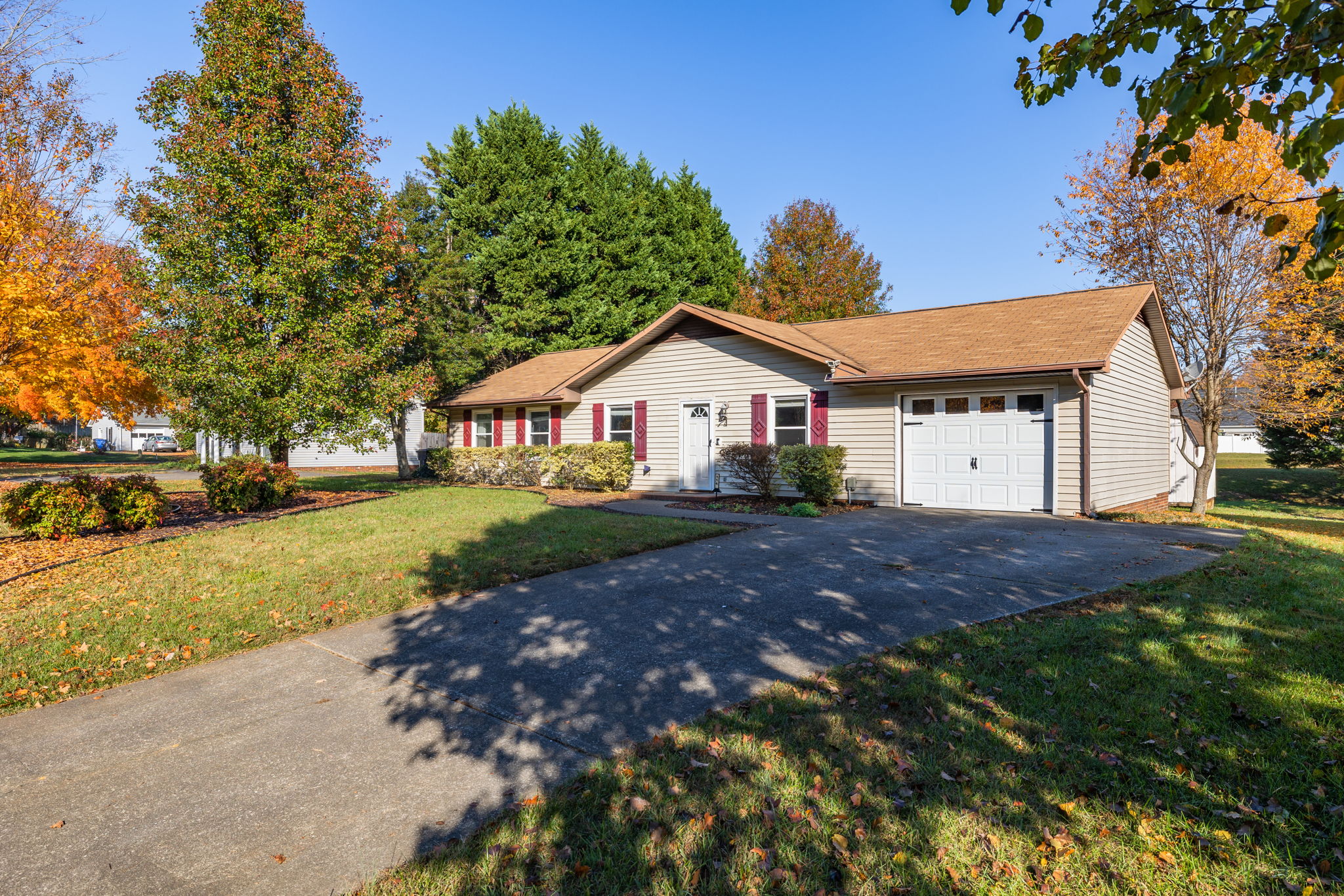 114 Cambridge Square-2
