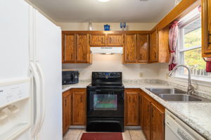 114 Cambridge Square-10