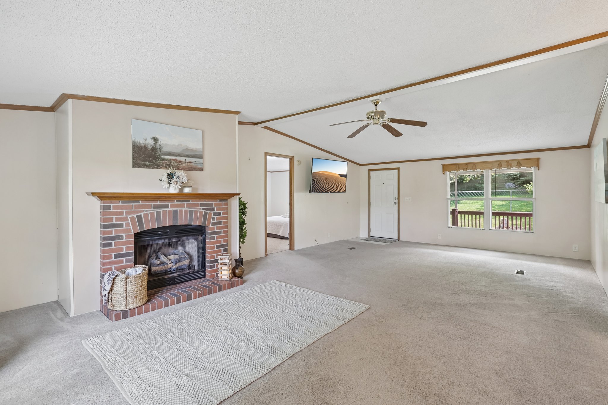 Cowart Rd-S1607-013.jpg