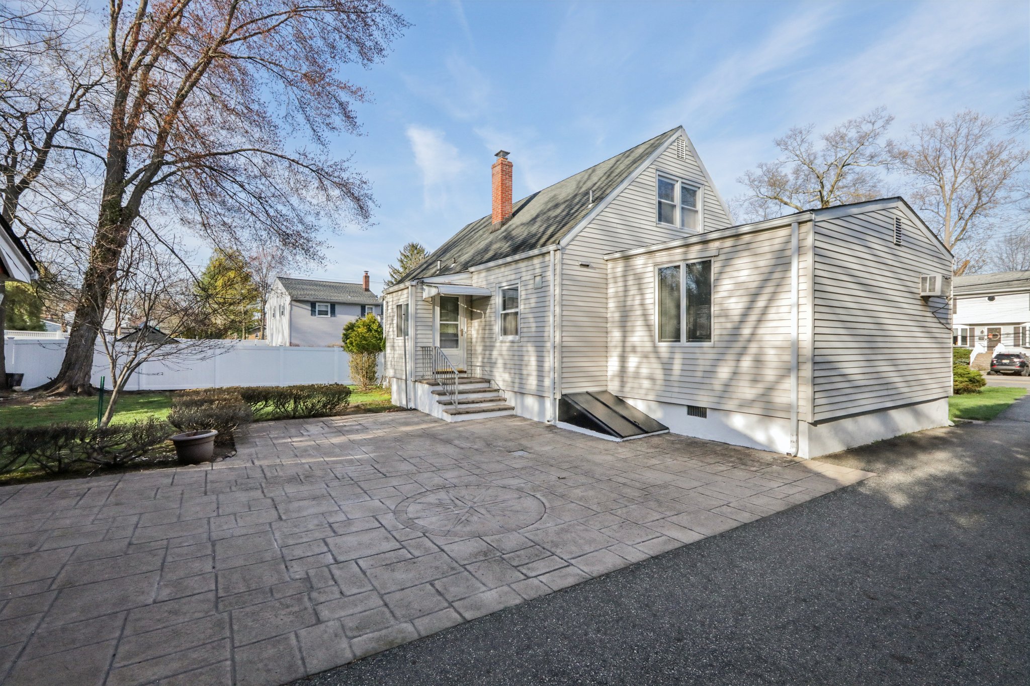 Crescent Ave-S1004-037.jpg