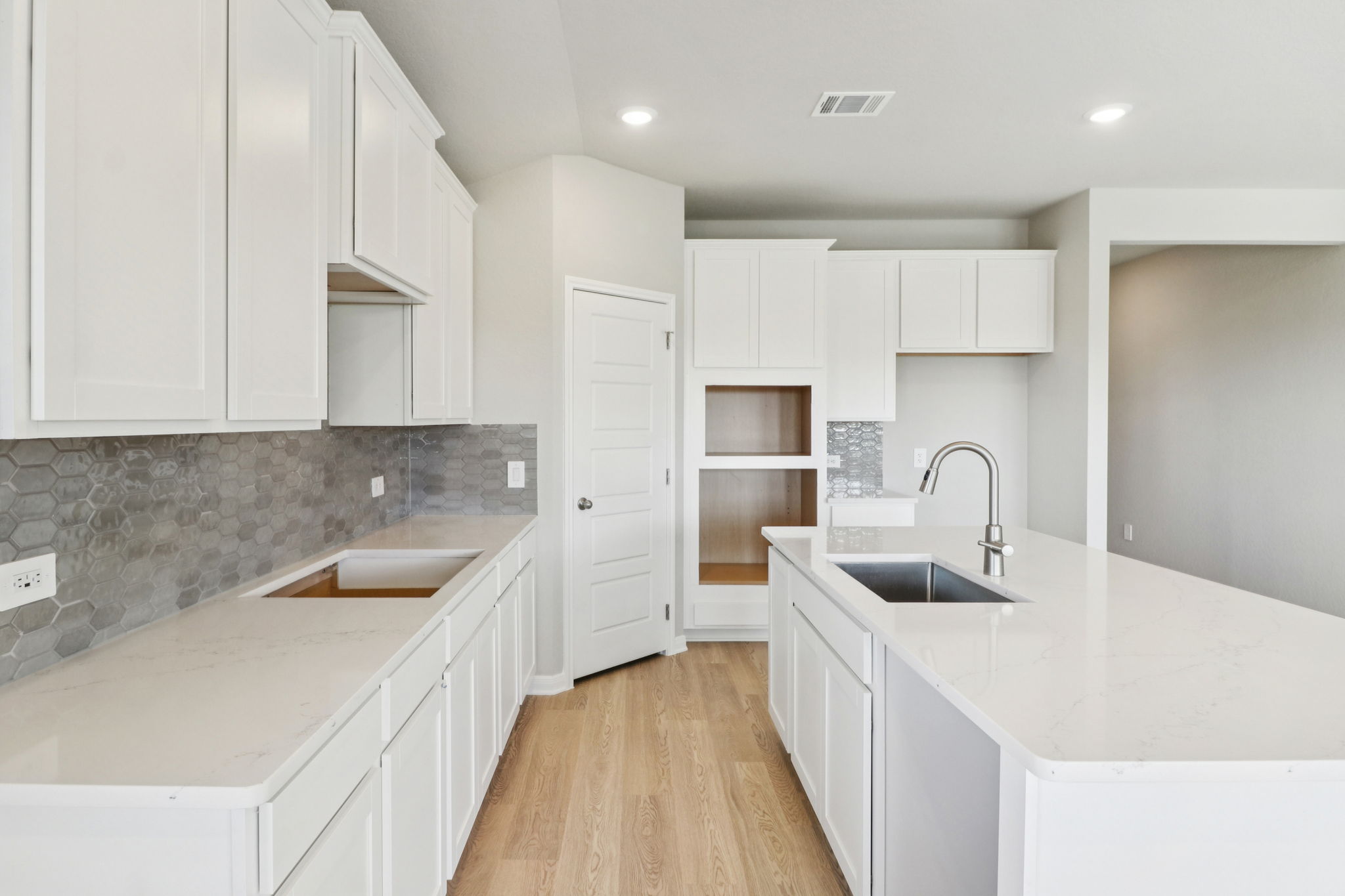 San Antonio East - Legendary Trails - 114 Dakota Ridge Schertz TX 78108 - 011