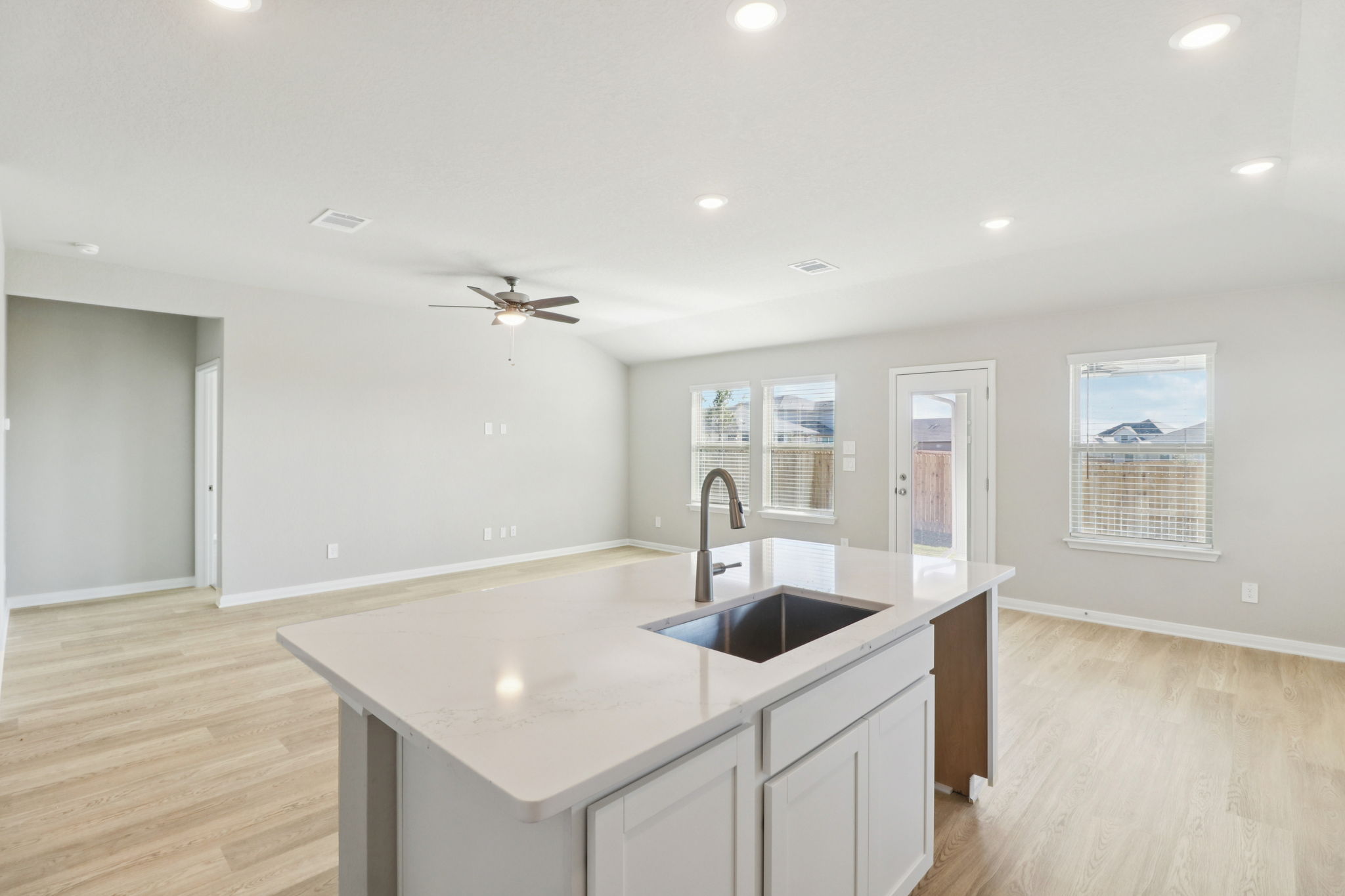 San Antonio East - Legendary Trails - 114 Dakota Ridge Schertz TX 78108 - 012