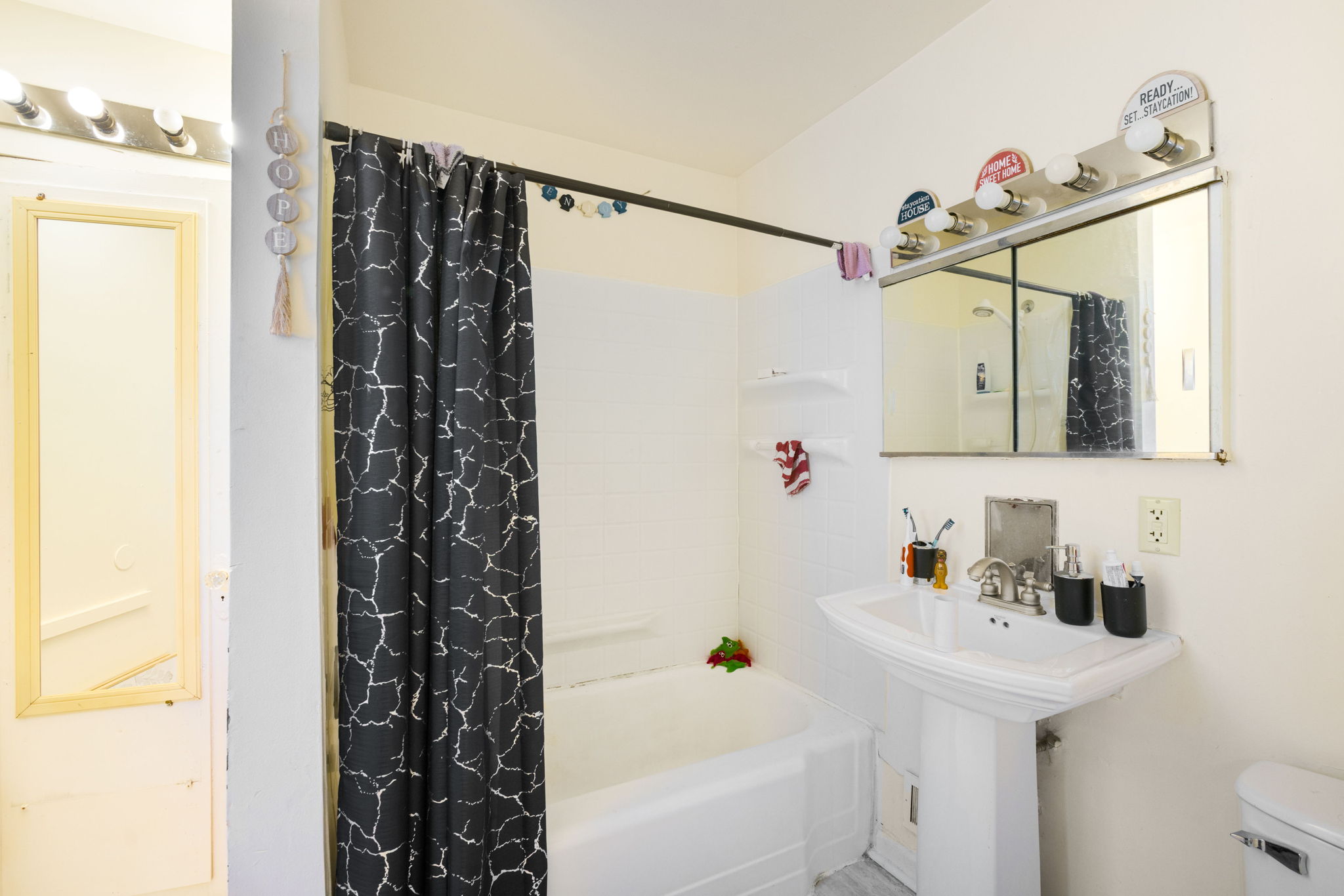 Unit A Bathroom