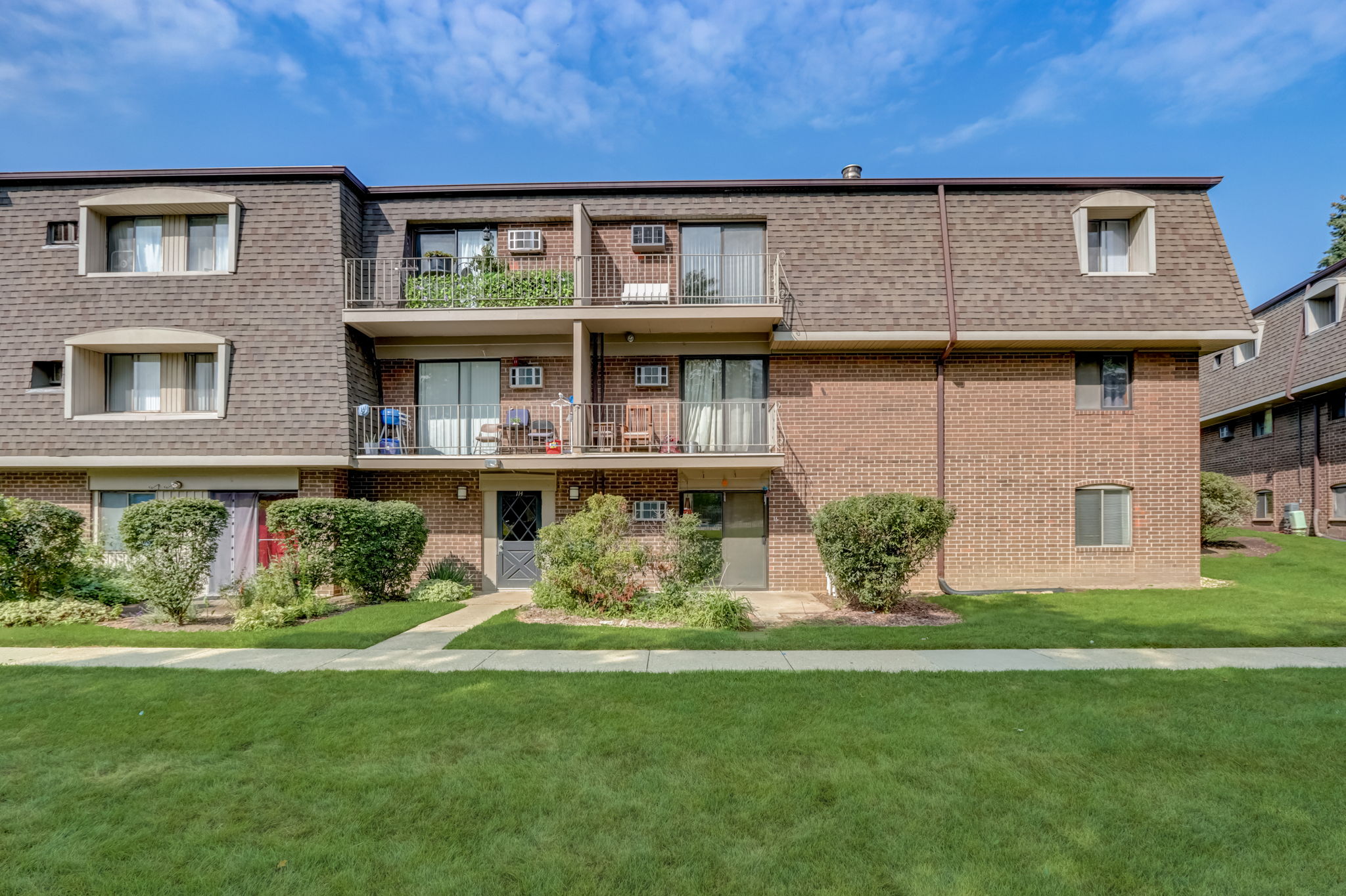 114 E Bailey Rd unit c, Naperville, IL 60565 | ShowingTime+ Listing ...