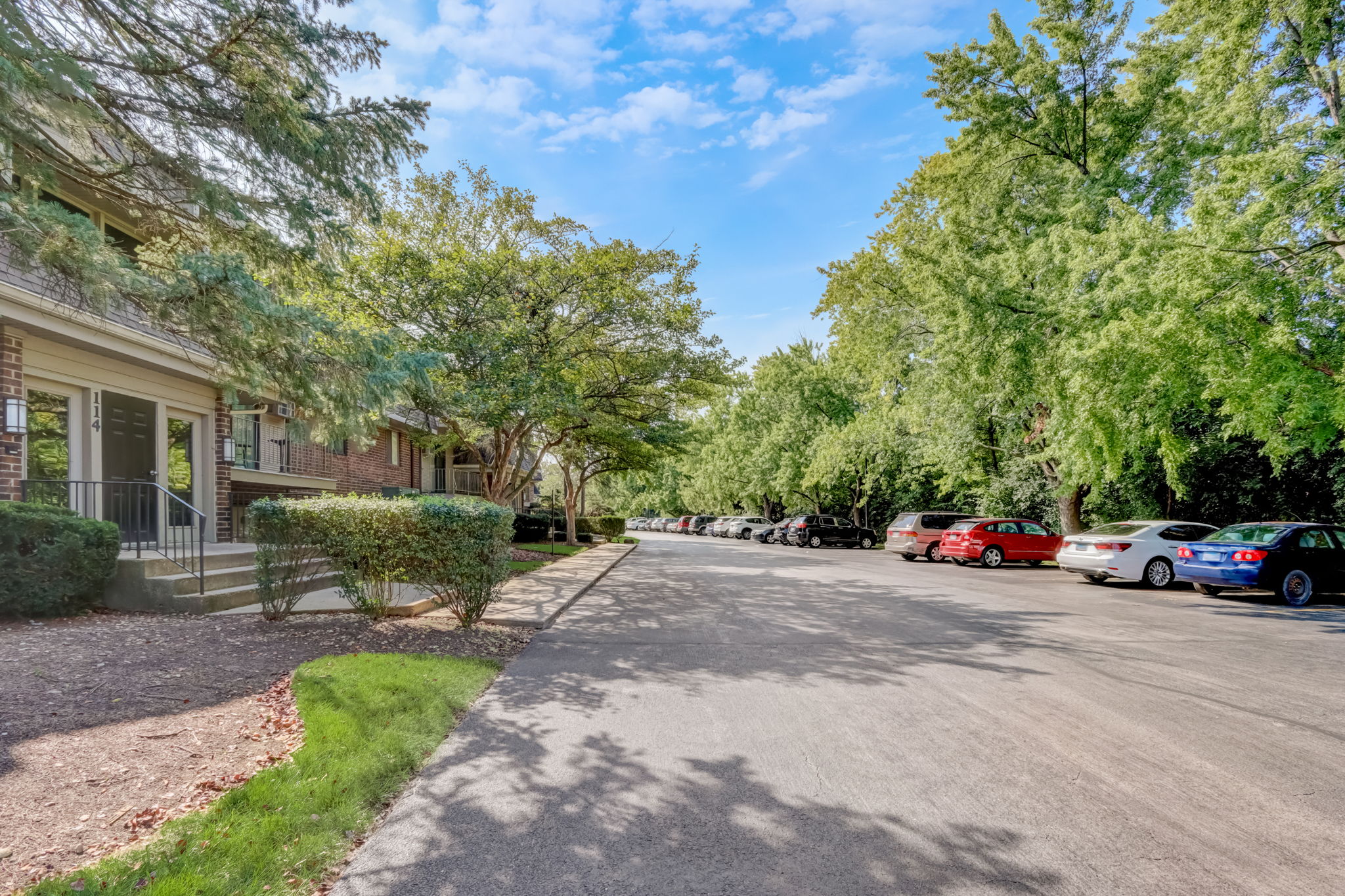114 E Bailey Rd unit c, Naperville, IL 60565 | ShowingTime+ Listing ...