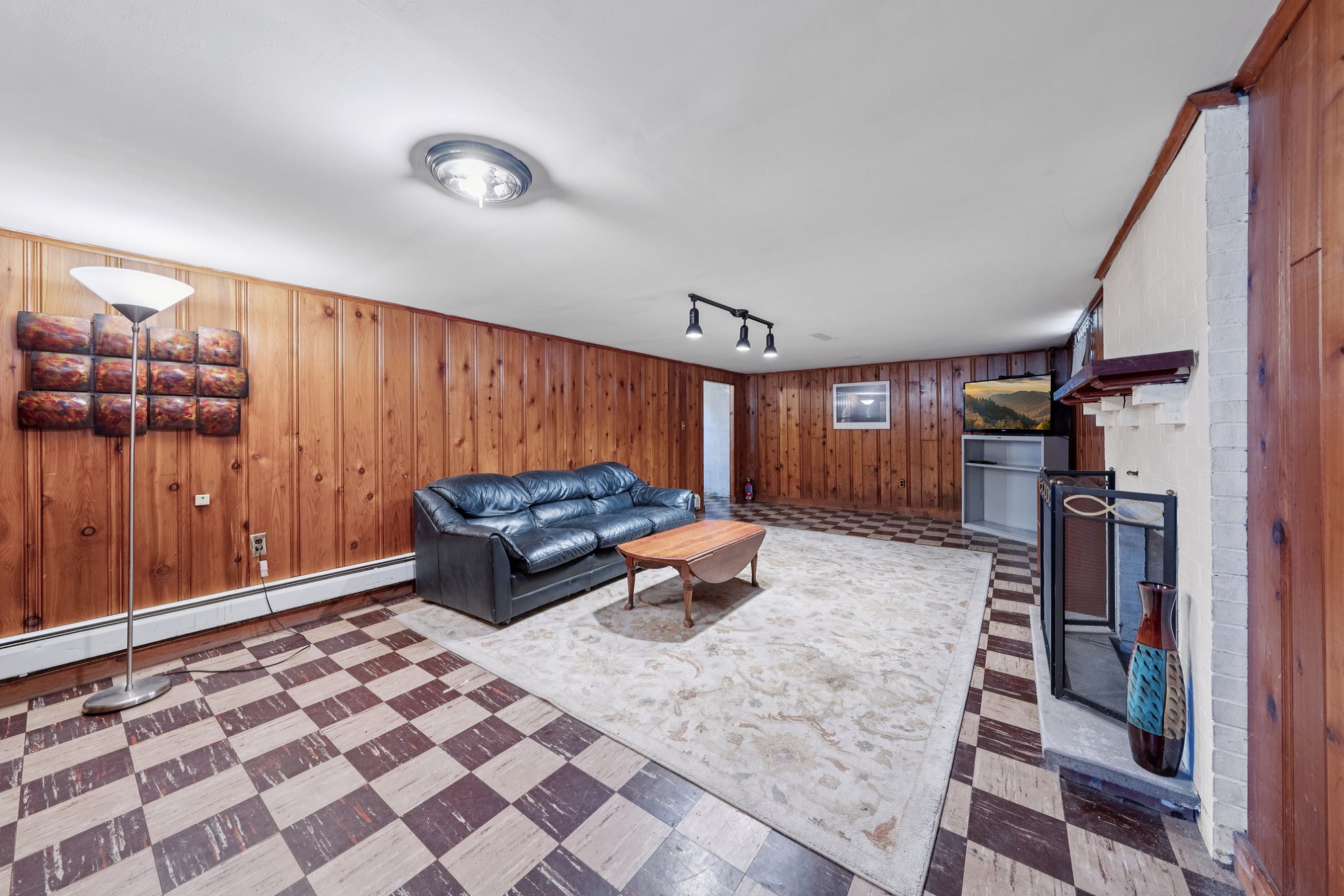 Fairways Blvd-S1008-069.jpg
