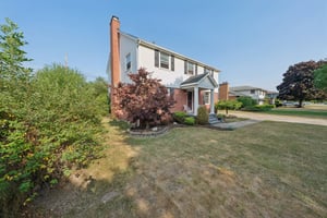 Fairways Blvd-S1008-005.jpg