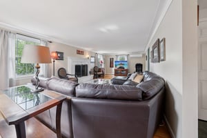 Fairways Blvd-S1008-012.jpg
