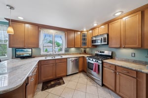 Fairways Blvd-S1008-032.jpg