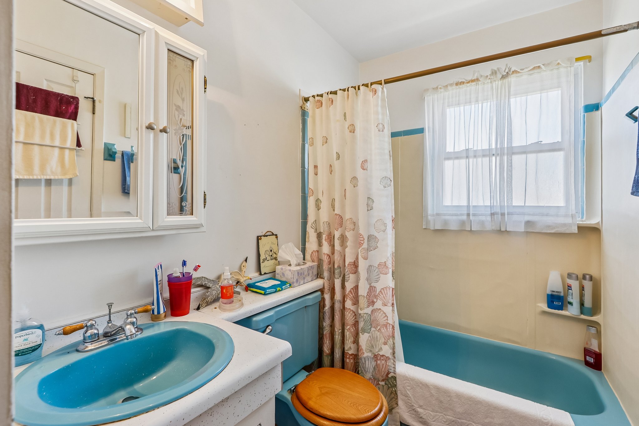 Harvard Ave-S2404-015.jpg