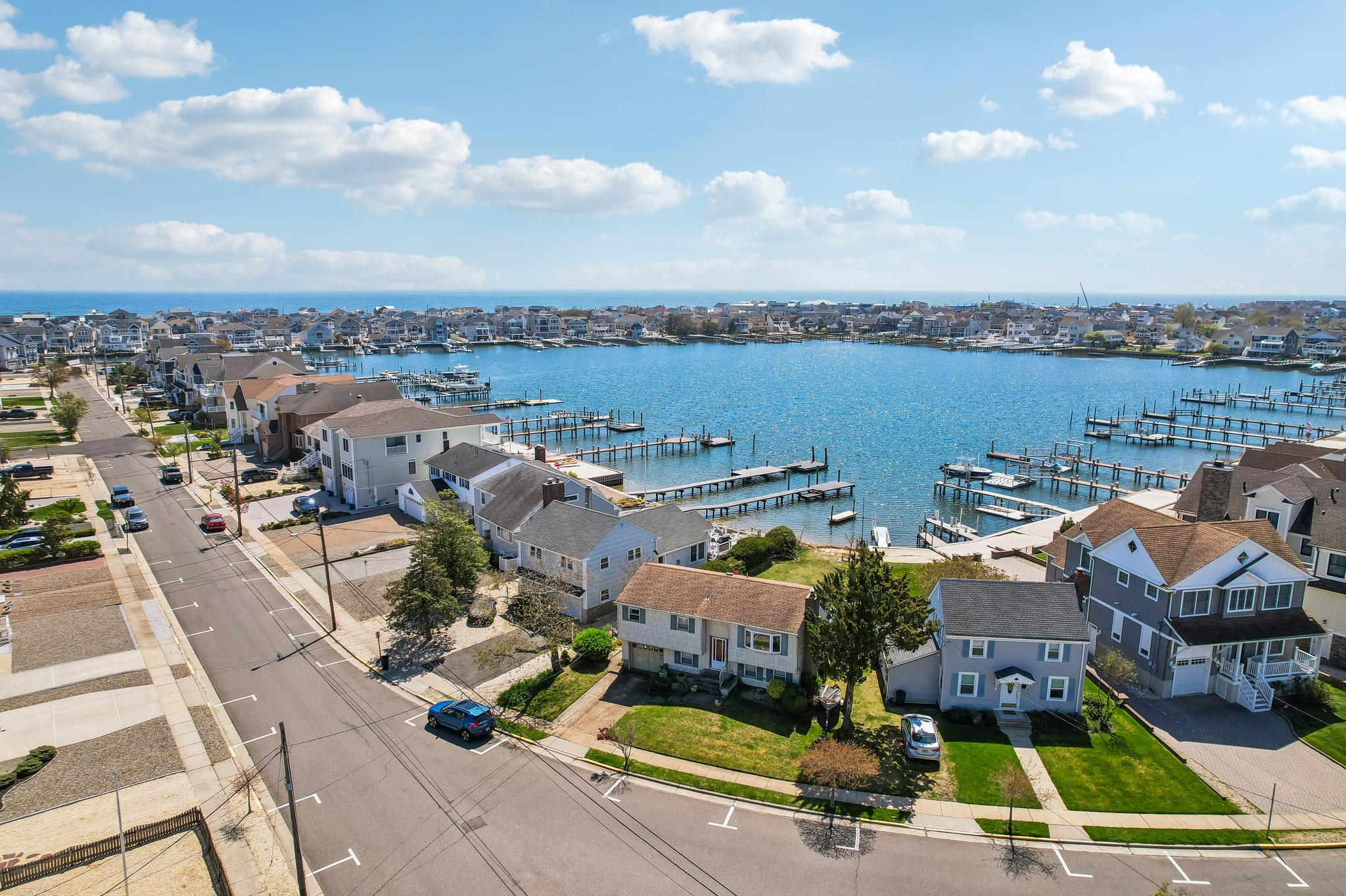 Harvard Ave-S2404-026.jpg