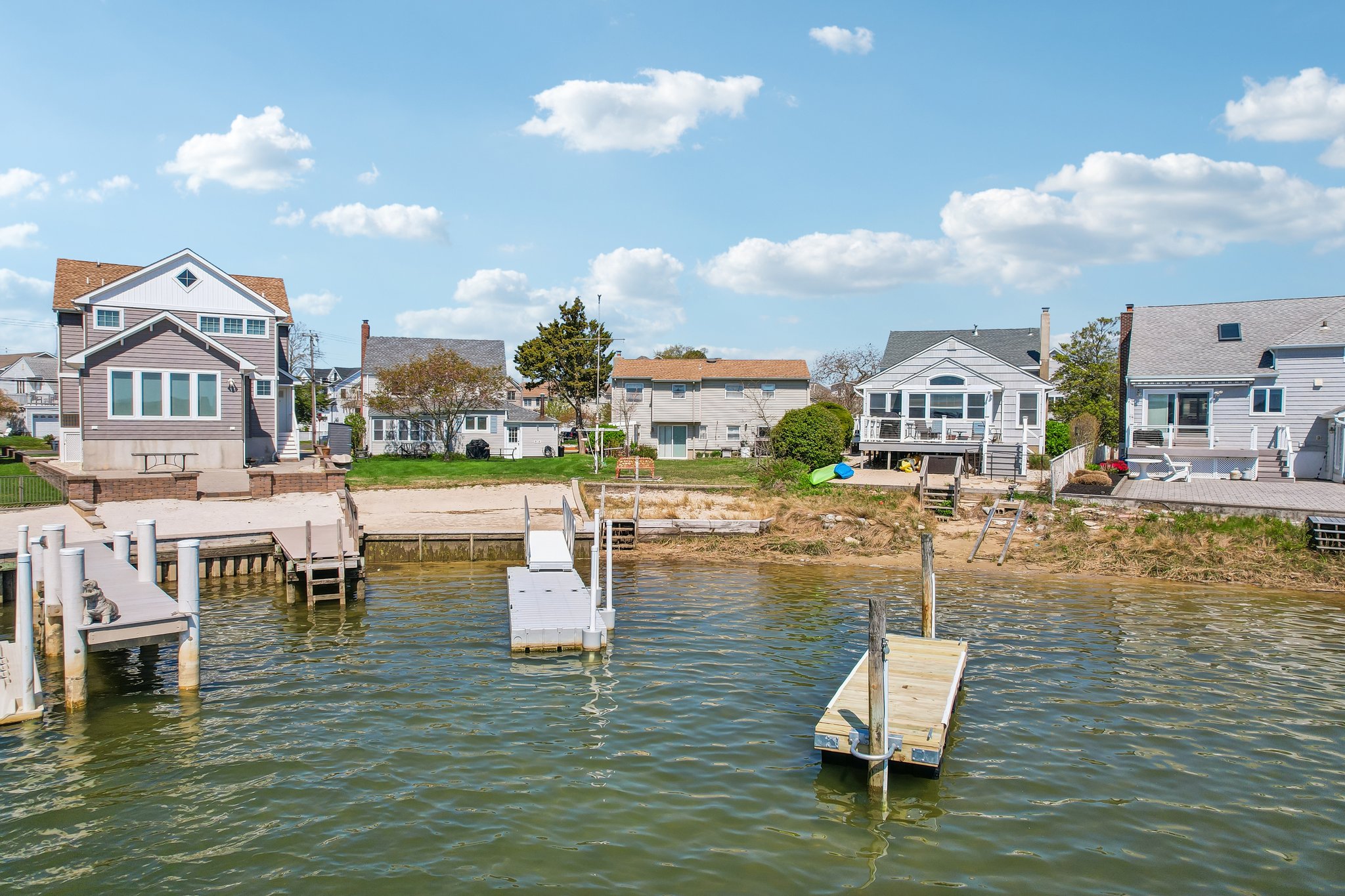 Harvard Ave-S2404-045.jpg