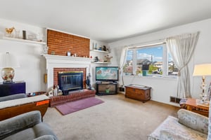 Harvard Ave-S2404-004.jpg