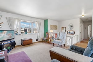 Harvard Ave-S2404-005.jpg