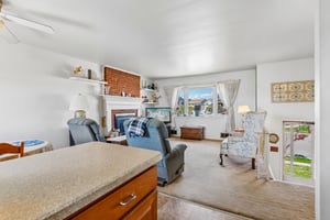 Harvard Ave-S2404-008.jpg