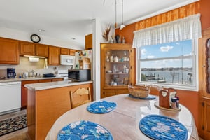 Harvard Ave-S2404-009.jpg