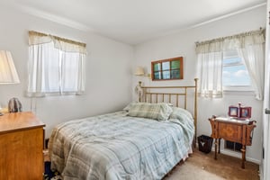 Harvard Ave-S2404-013.jpg