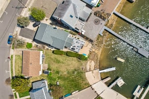 Harvard Ave-S2404-039.jpg