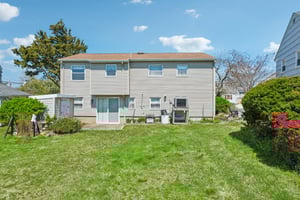 Harvard Ave-S2404-040.jpg