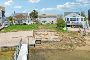 Harvard Ave-S2404-043.jpg