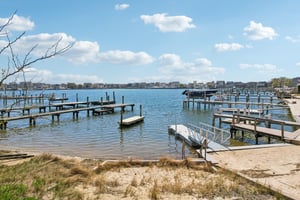 Harvard Ave-S2404-046.jpg