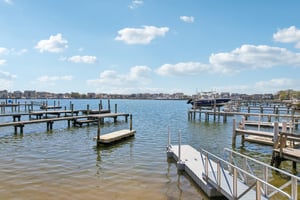 Harvard Ave-S2404-047.jpg