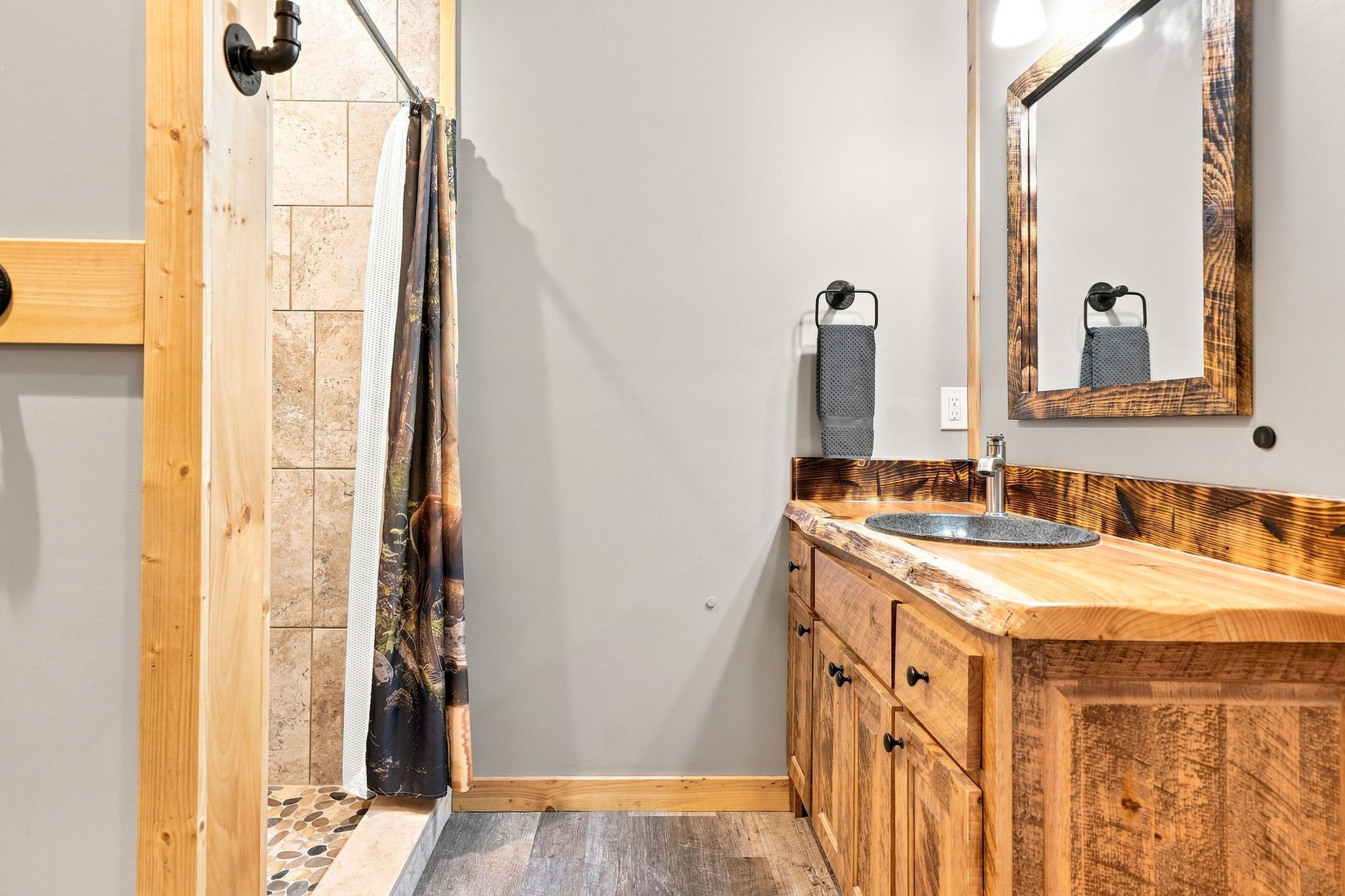 Guest Suite #2-Bathroom