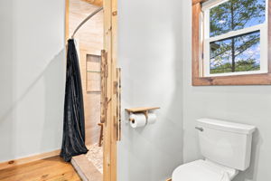 Guest Suite #1 Main Level-Bathroom