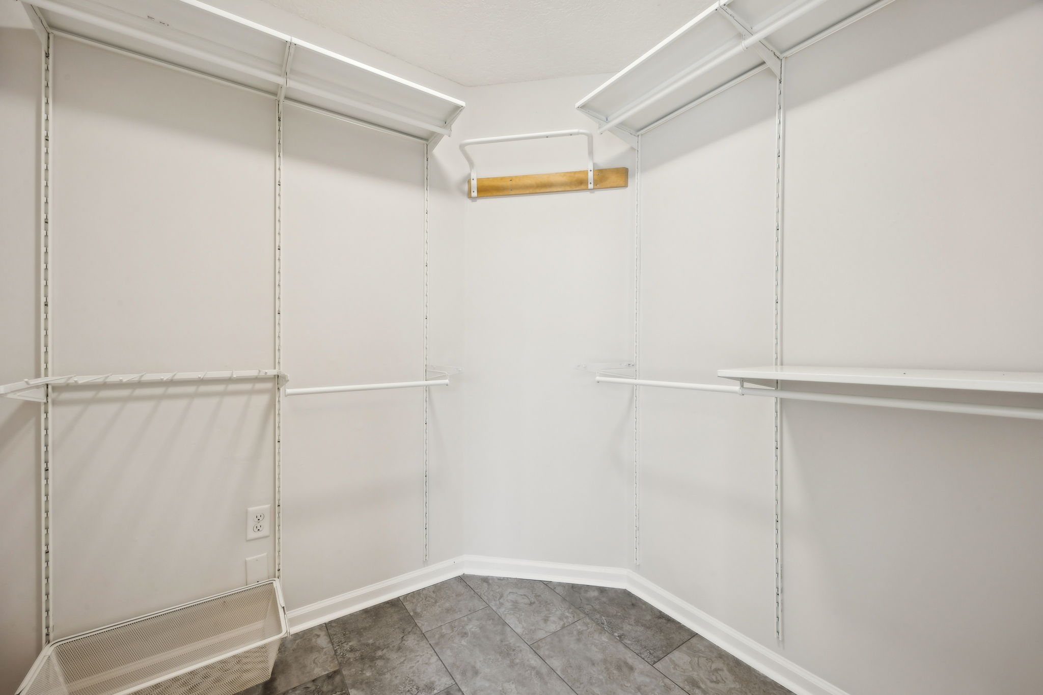 Primary Bedroom Closet